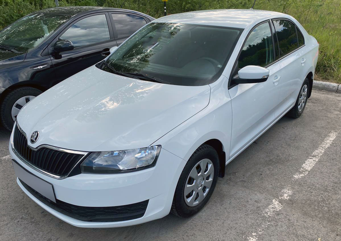 Прокат SKODA RAPID в Иваново без водителя - 1750 в день