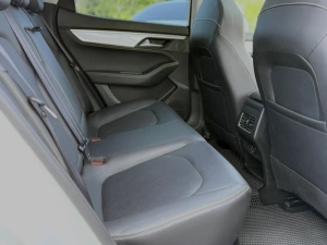 JAC J7