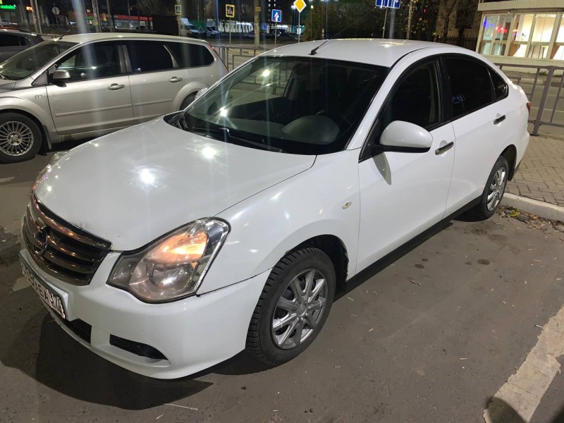 Nissan Almera